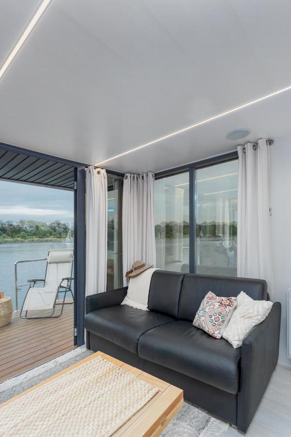 Lemuria Houseboat - Plywajacy Domek Na Wodzie Вроцлав Экстерьер фото